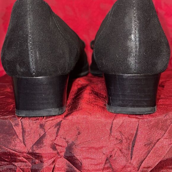 Amalfi by Rangoni Low Block Heel Shoes Flat Black and Shimmering Suede Size 9N - Picture 6 of 14